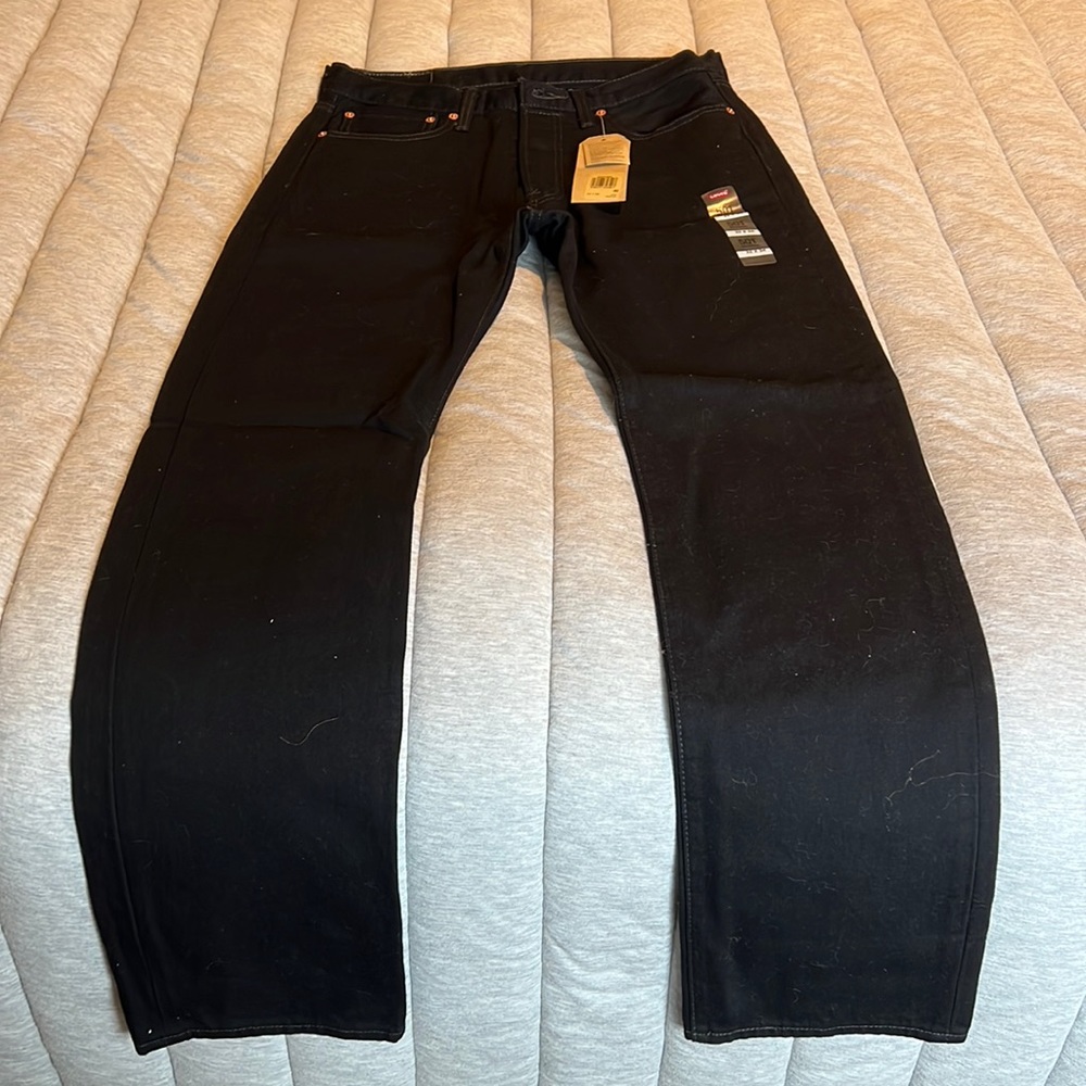 Levi’s black jeans size 32x34